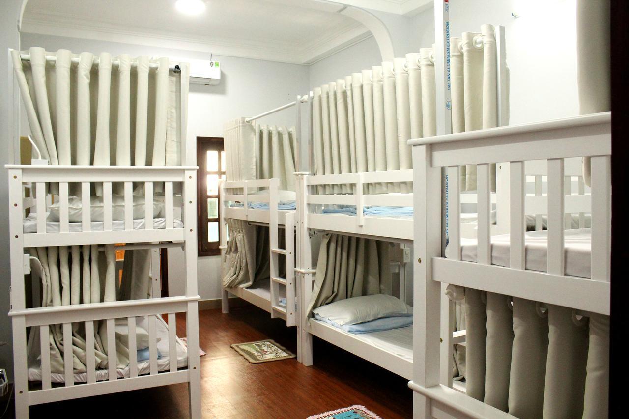 The Roost Hostel Ho Chi Minh-stad Buitenkant foto